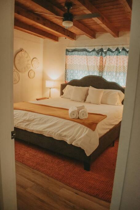 Casa Charleston-3Br-2Bath-Hot Tub-Pet Friendly-No Pet Fees! Villa Albuquerque Exterior foto